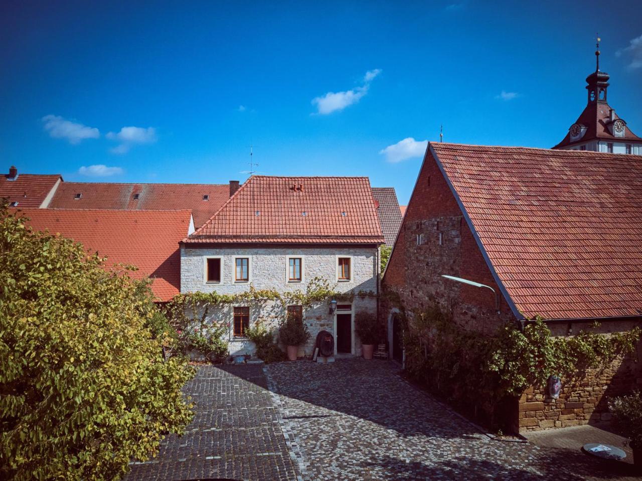 פריכסנשטאדט Gasthof Zum Storch מראה חיצוני תמונה